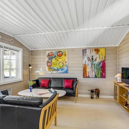 2 Bedroom Lovely In Hojslev * Bostrup